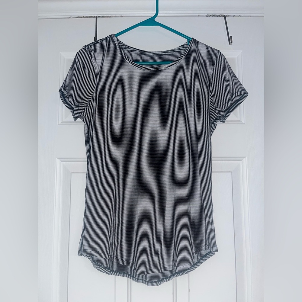 🍋 LIKE NEW Lululemon Love Crew III - Hype Stripe Black White - Sz 8 (?)